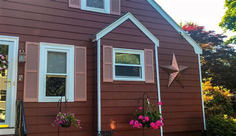 swingers code metal star on house|If You Spot A Home With A Star On It, Here's What It .